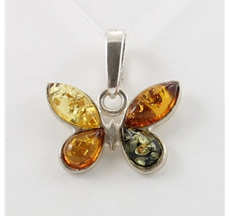 Amber Pendant (18) 01