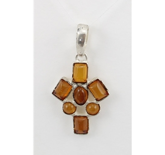 Amber Pendant (25) 01