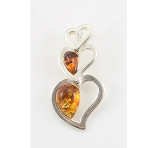 Amber Pendant (31) 01