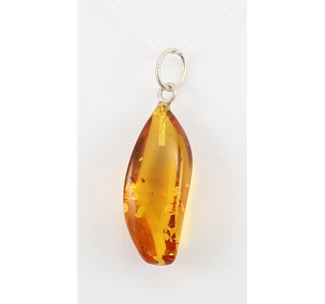 Amber Pendant (34) 01