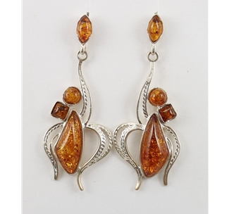 Amber Ear Studs (93) 01