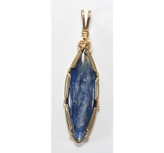 Kyanite Pendant (02)