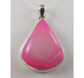 Pink Druzy Agate Pendant (02) 01