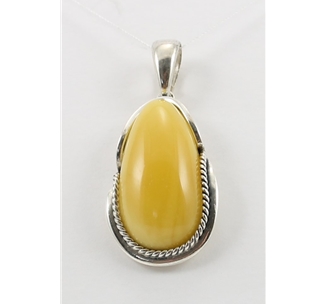 Yellow Amber Pendant (02)
