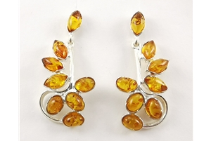 Amber Ear Studs (100) 01